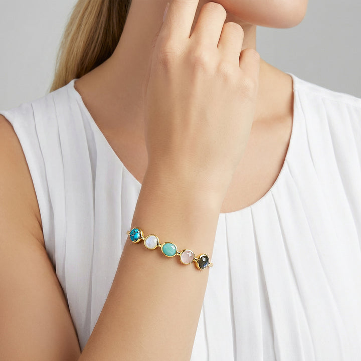 Daphne rannerengas puolijalokivillä