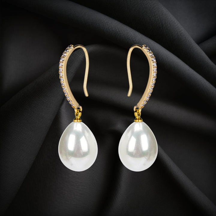 Bijou helmikorvakorut